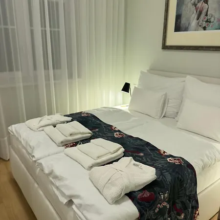 Moderný V Rezidencii Opera Apartamento Turčianske Teplice